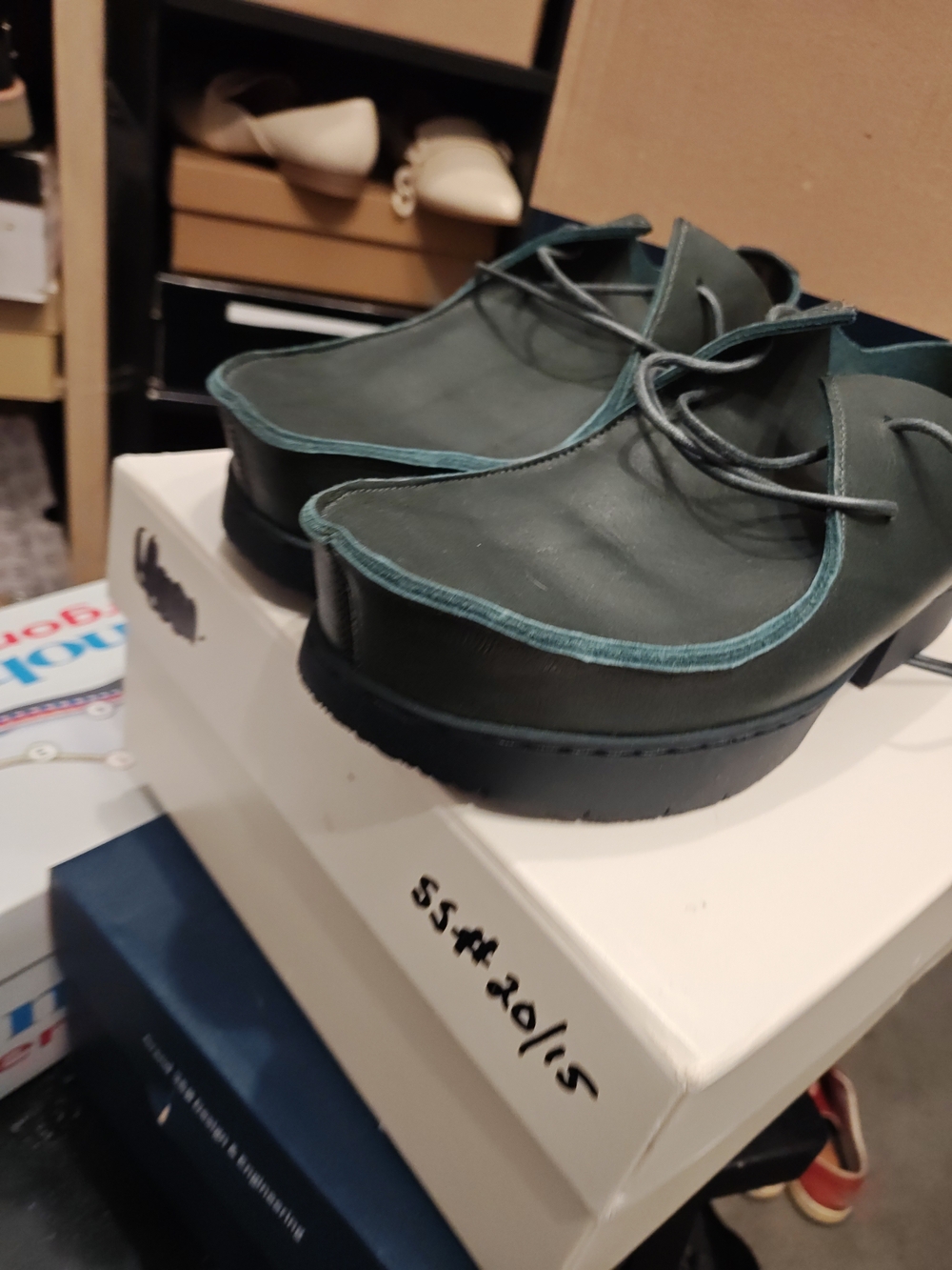 Classic Trippen Leather Lace-Up Shoes in Dark Green 39 - Picture 12 of 15